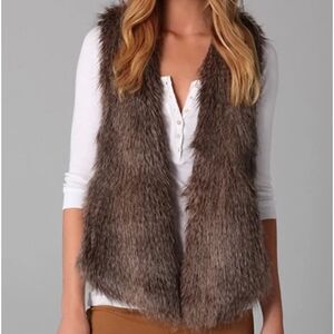 Ella Moss Knit Faux Fur Vest XS / S